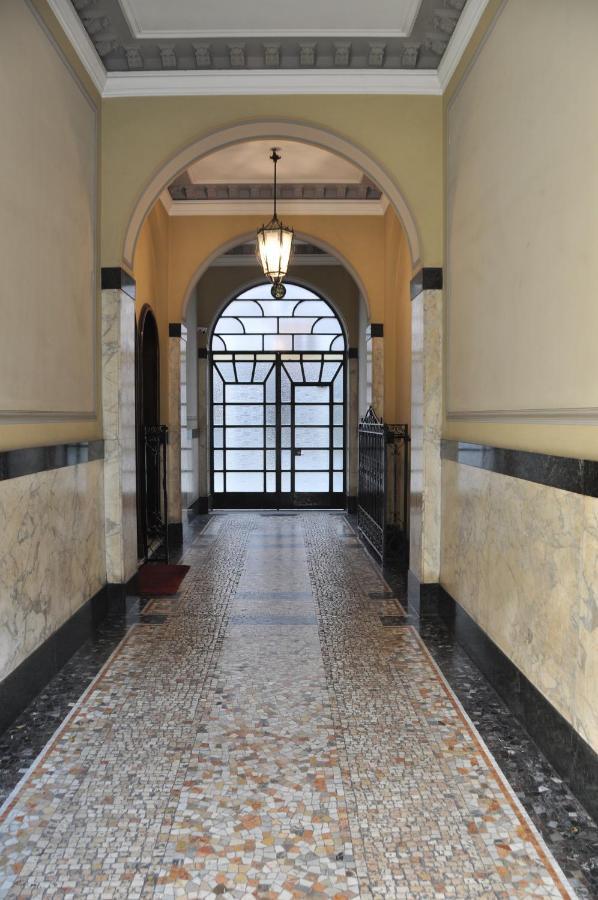 C Studio - Design Bilo Suite -M3- 8 Min Dal Duomo Milaan Buitenkant foto