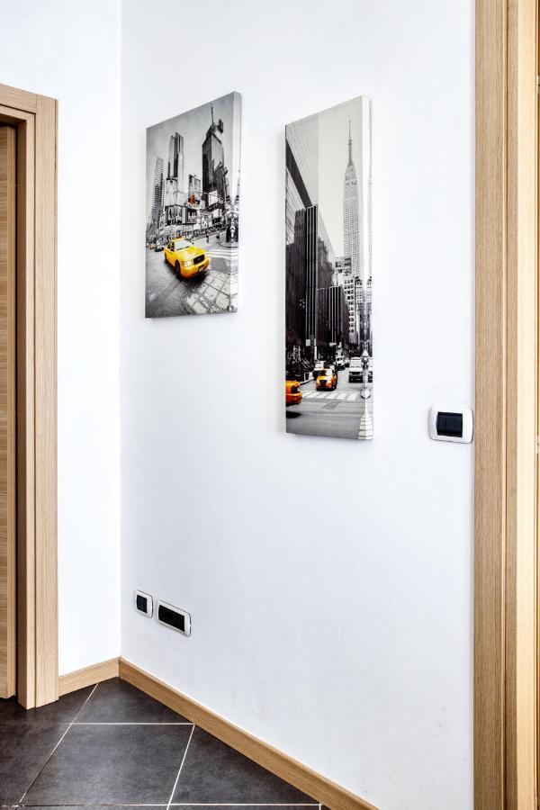 C Studio - Design Bilo Suite -M3- 8 Min Dal Duomo Milaan Buitenkant foto